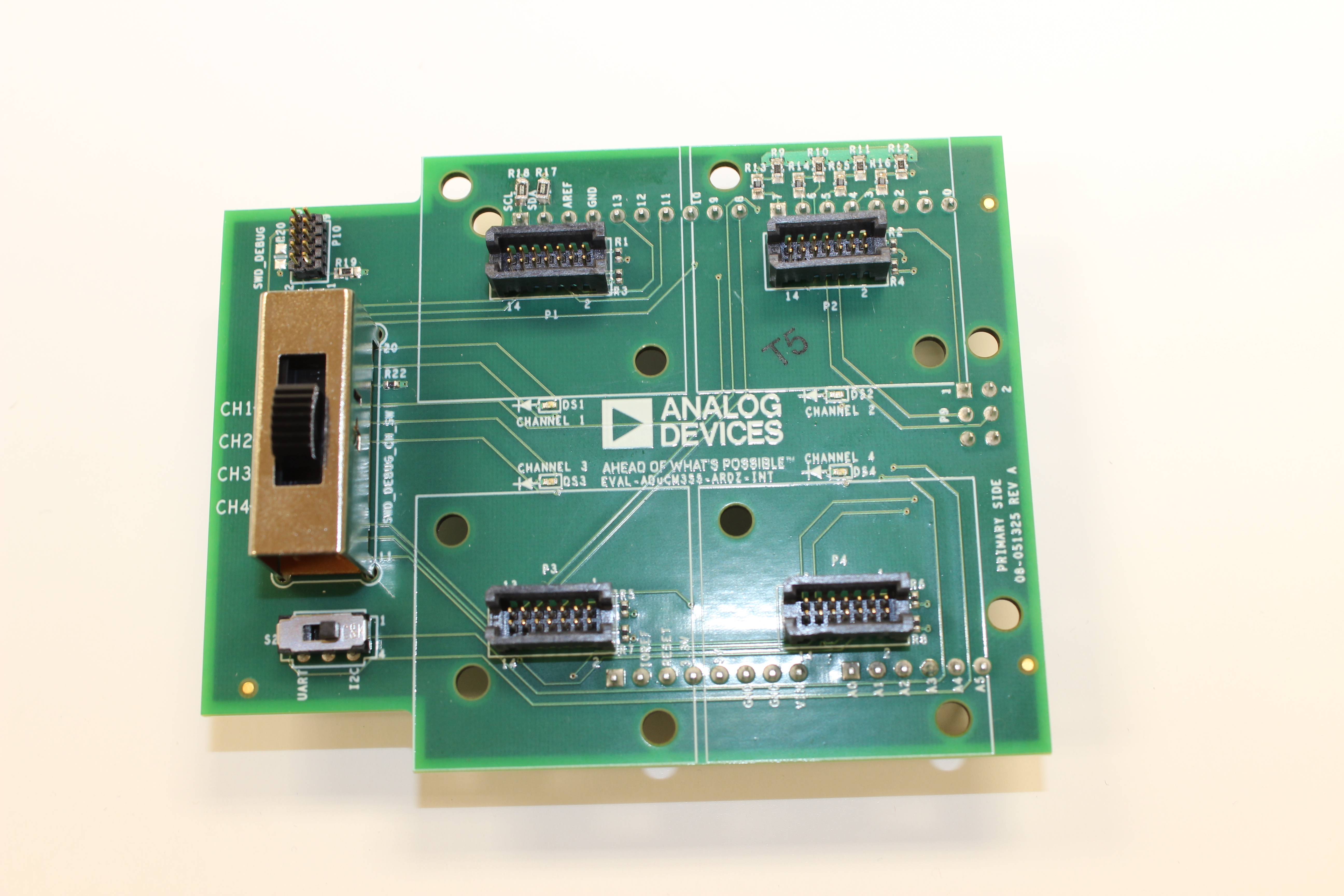 https://media.githubusercontent.com/media/analogdevicesinc/documentation/main/docs/solutions/reference-designs/arduino-uno/images/shield_board.jpg