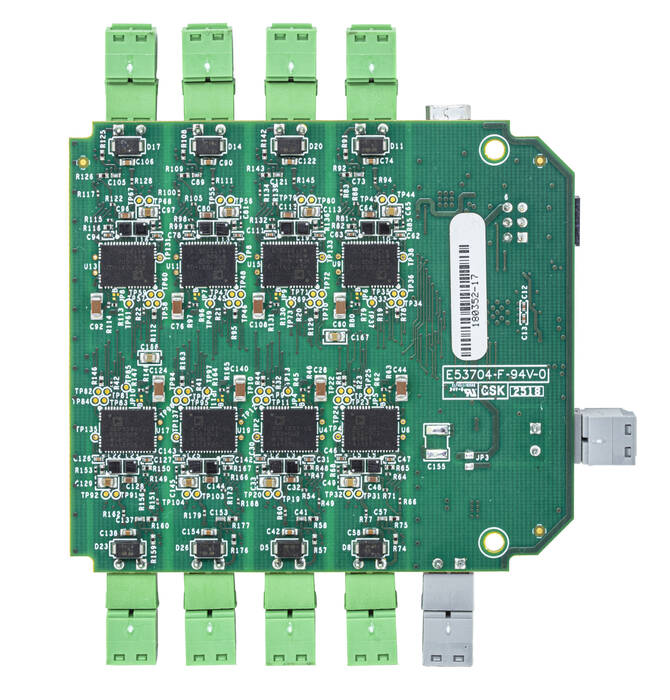 https://media.githubusercontent.com/media/analogdevicesinc/documentation/main/docs/solutions/reference-designs/eval-ad5758/images/35400_50034_bottom_view.jpg