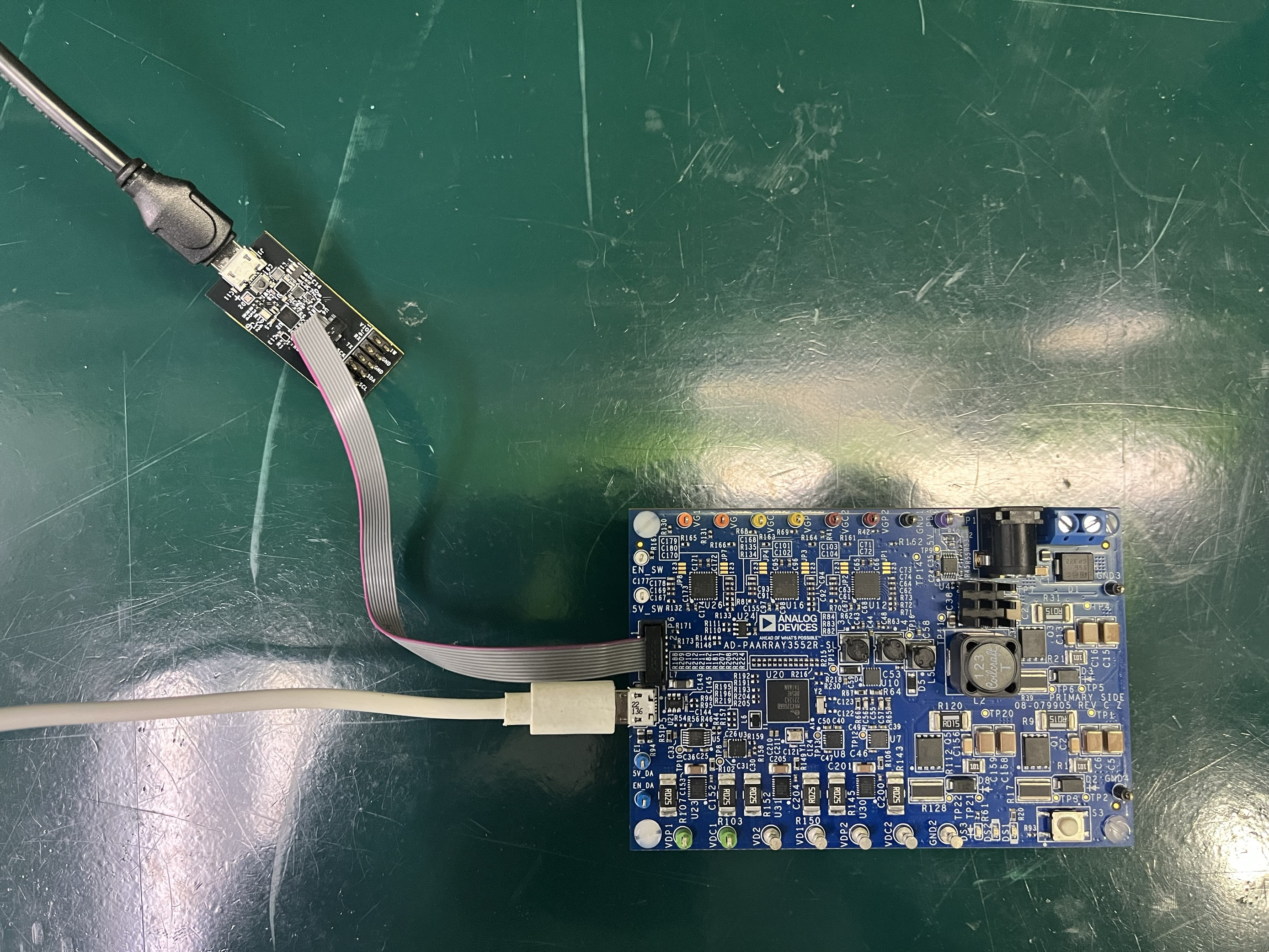 https://media.githubusercontent.com/media/analogdevicesinc/system-level/main/docs/solutions/reference-designs/ad-paarray3552r-sl/hardware-guide/uart_connection.png