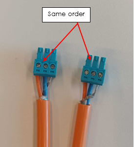 https://media.githubusercontent.com/media/analogdevicesinc/system-level/main/docs/solutions/reference-designs/ad-pqmon-sl/production_testing/images/uncrossed_t1l_spe_cable.png