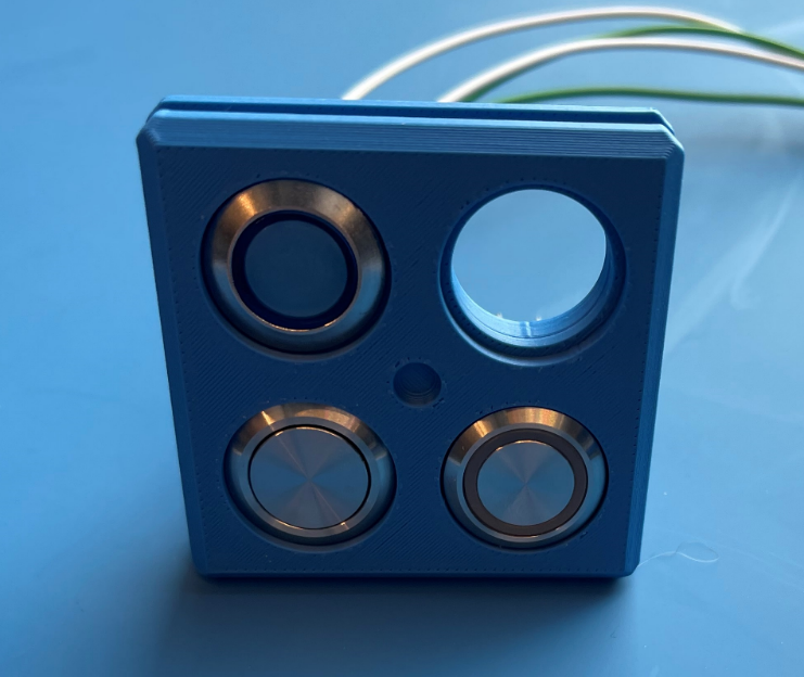 https://media.githubusercontent.com/media/analogdevicesinc/system-level/main/docs/solutions/reference-designs/ad-r1m/res/assembly/image10.png