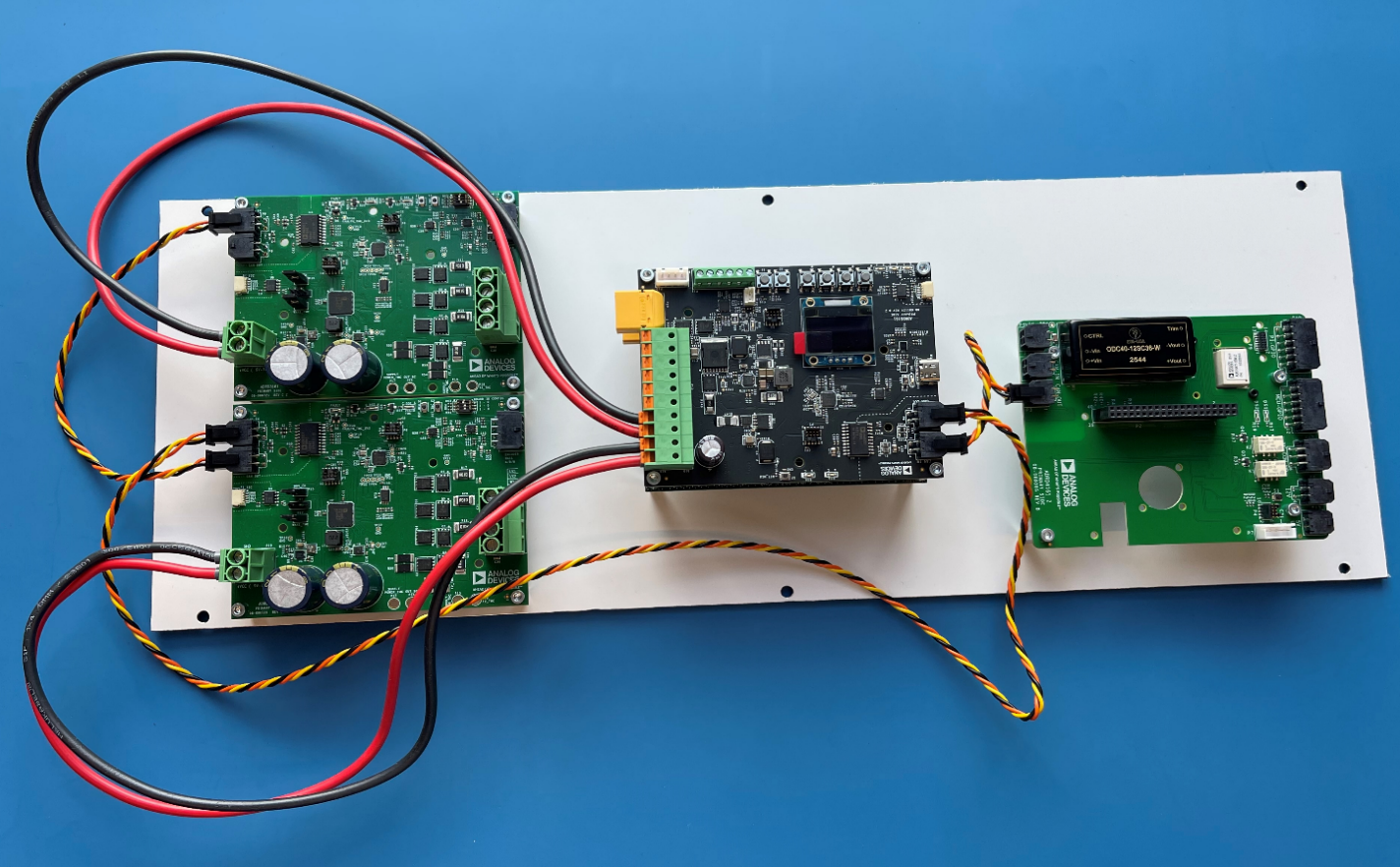 https://media.githubusercontent.com/media/analogdevicesinc/system-level/main/docs/solutions/reference-designs/ad-r1m/res/assembly/image14.png