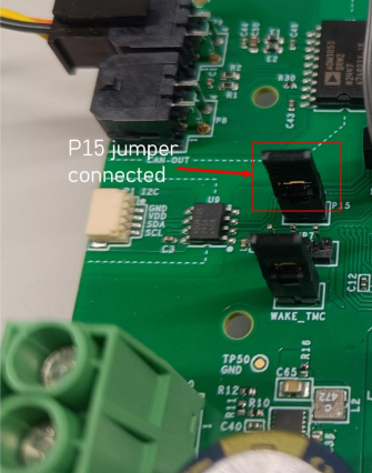 https://media.githubusercontent.com/media/analogdevicesinc/system-level/main/docs/solutions/reference-designs/adrd3161-01z/images/production_tests/p15_jumper_position.png