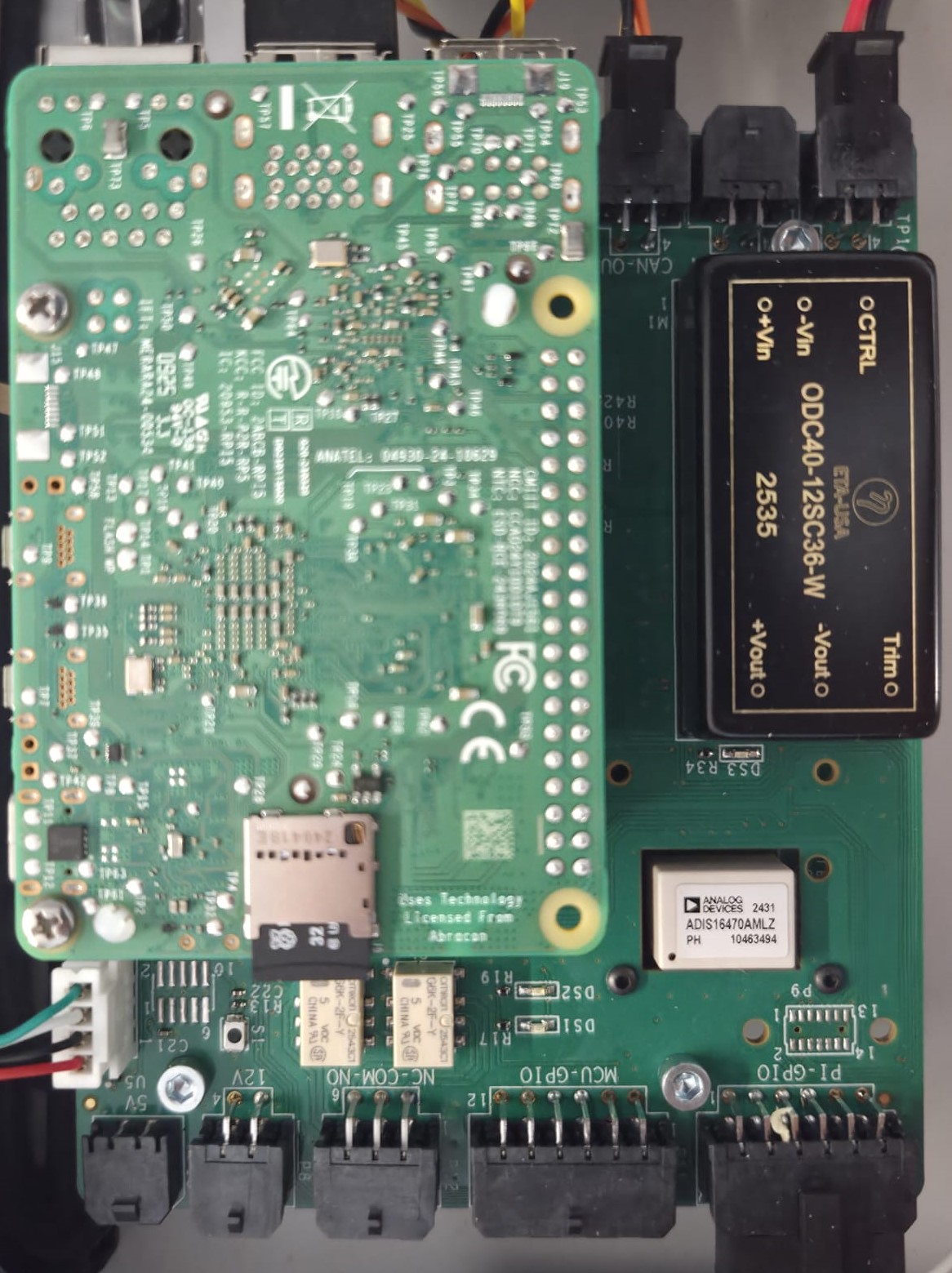 https://media.githubusercontent.com/media/analogdevicesinc/system-level/main/docs/solutions/reference-designs/adrd4161-01z/res/adrd_4161_01z_board_imu_rpi.jpg