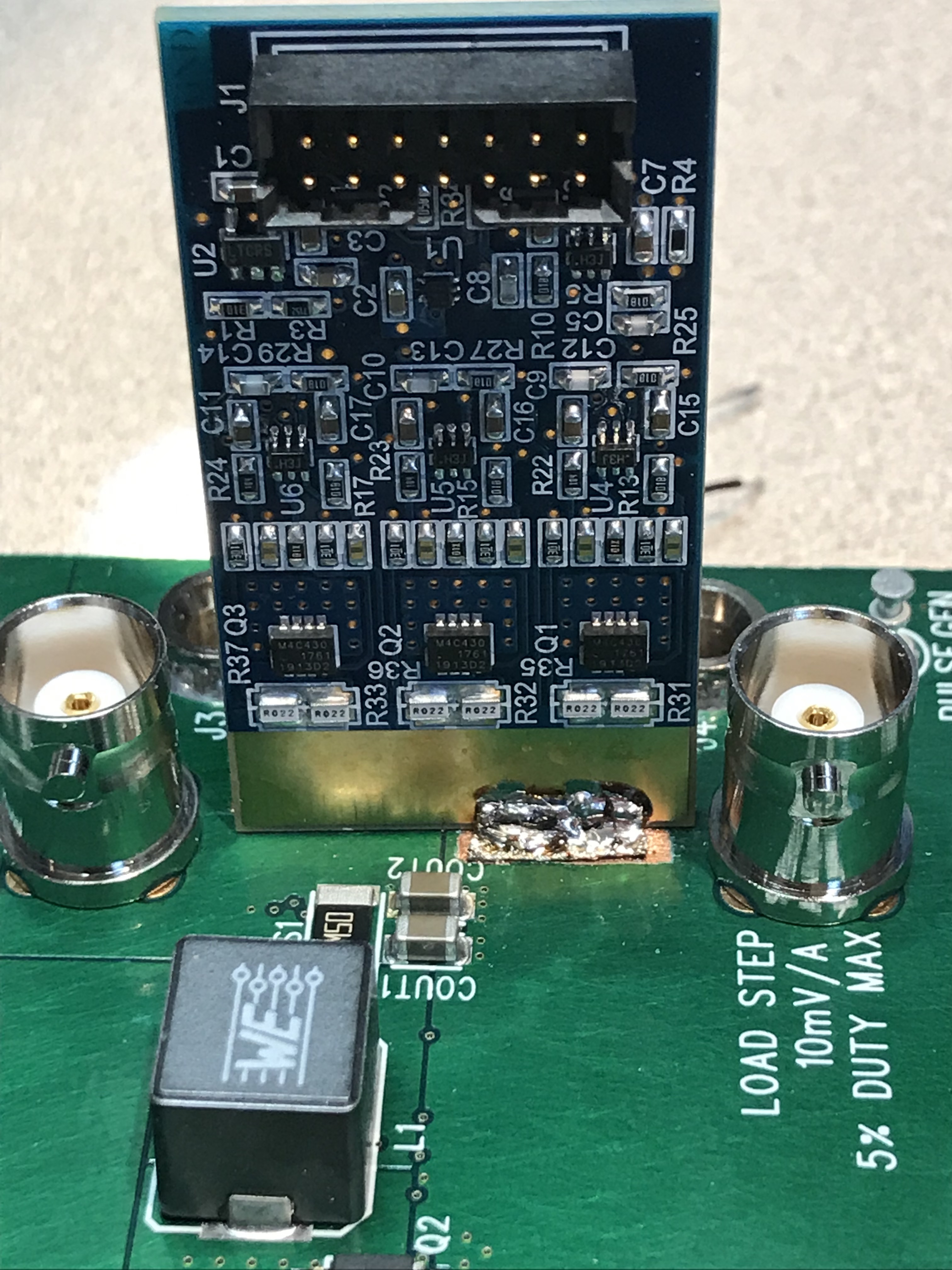 https://media.githubusercontent.com/media/analogdevicesinc/system-level/main/docs/solutions/reference-designs/eval-ltpa-kit/hardware_guide/currentprobefront.jpg