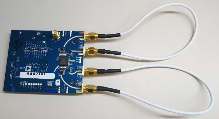 https://media.githubusercontent.com/media/analogdevicesinc/system-level/main/docs/solutions/reference-designs/fmcomms2/images/fmcomms3-loopback.jpg