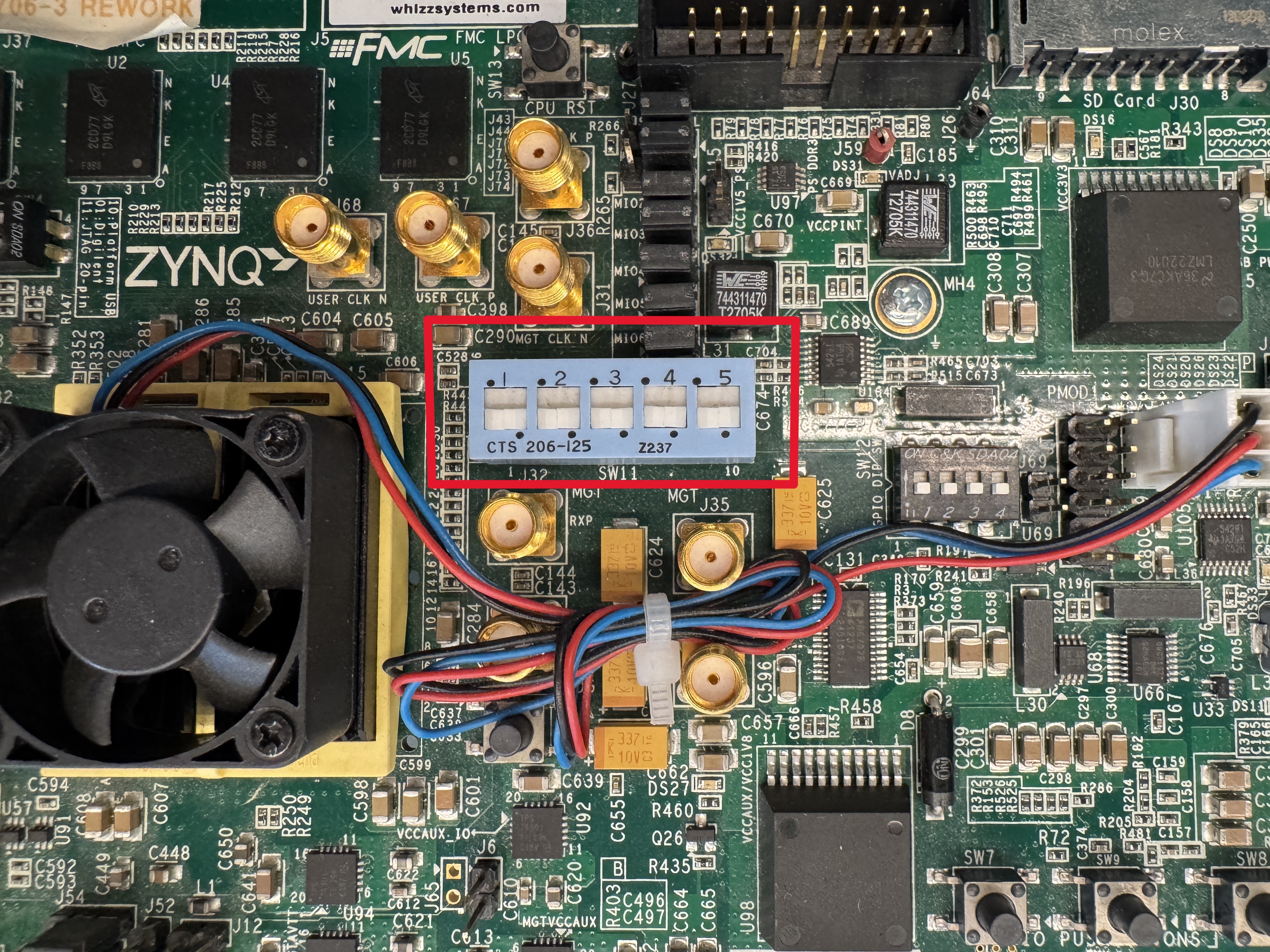 https://media.githubusercontent.com/media/analogdevicesinc/system-level/main/docs/solutions/reference-designs/images/zc706_jtag_boot.jpg