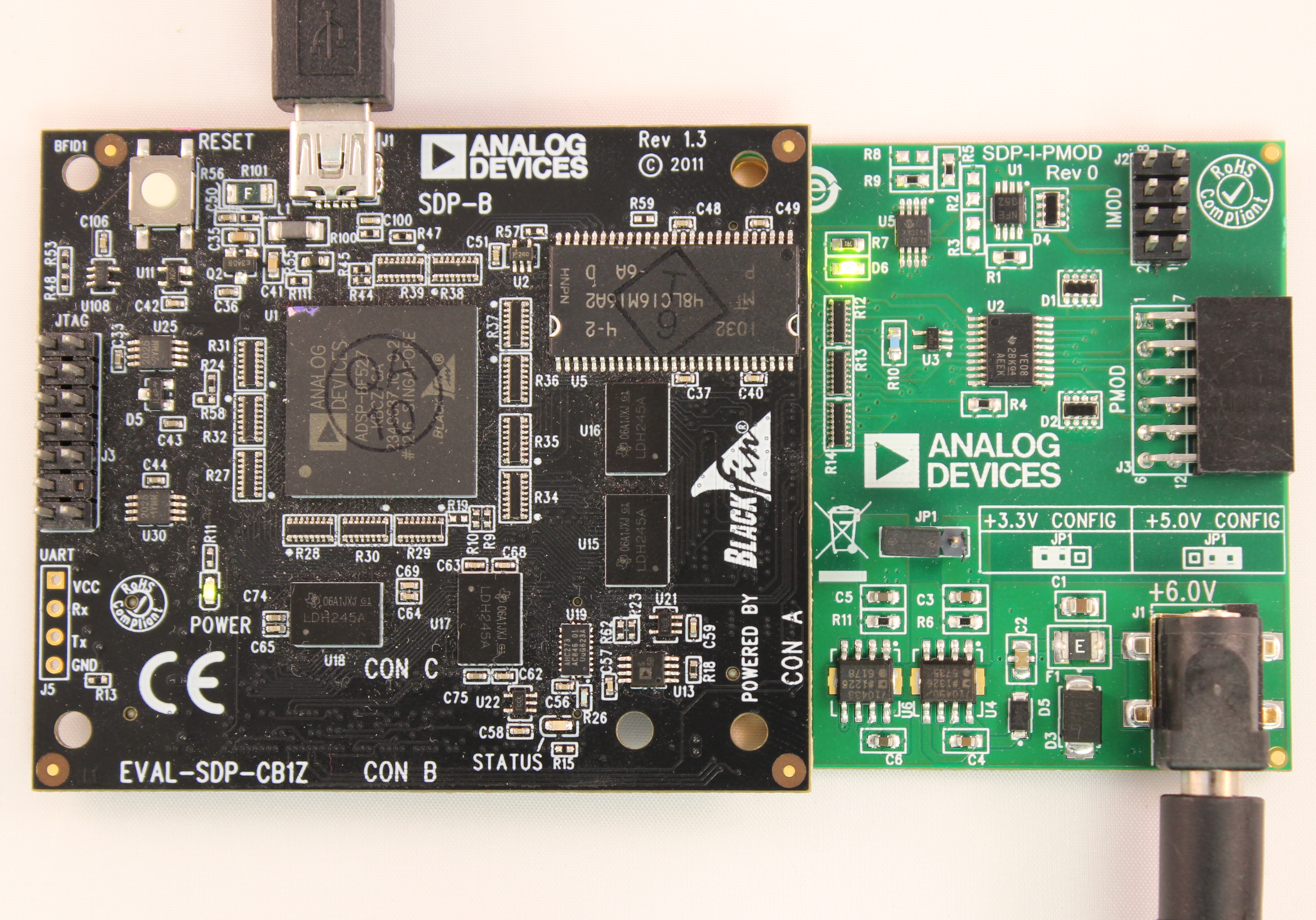 https://media.githubusercontent.com/media/analogdevicesinc/system-level/main/docs/solutions/reference-designs/pulsar_adc/images/sdp_usb_interposer_power_jumper.jpg