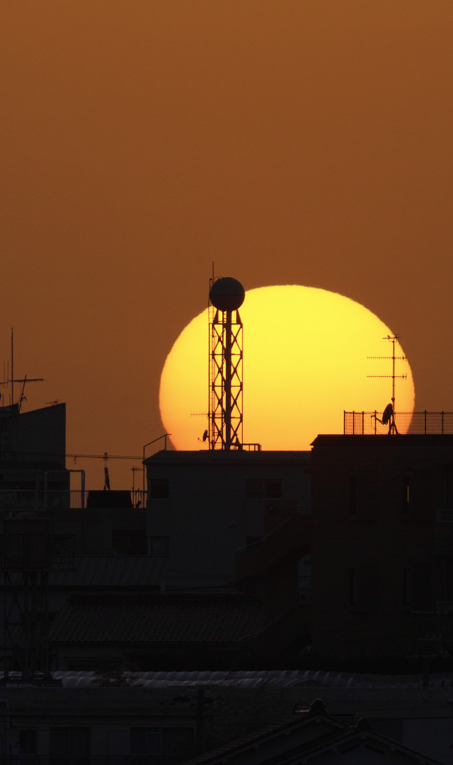 06-antenna_sunrise.jpg