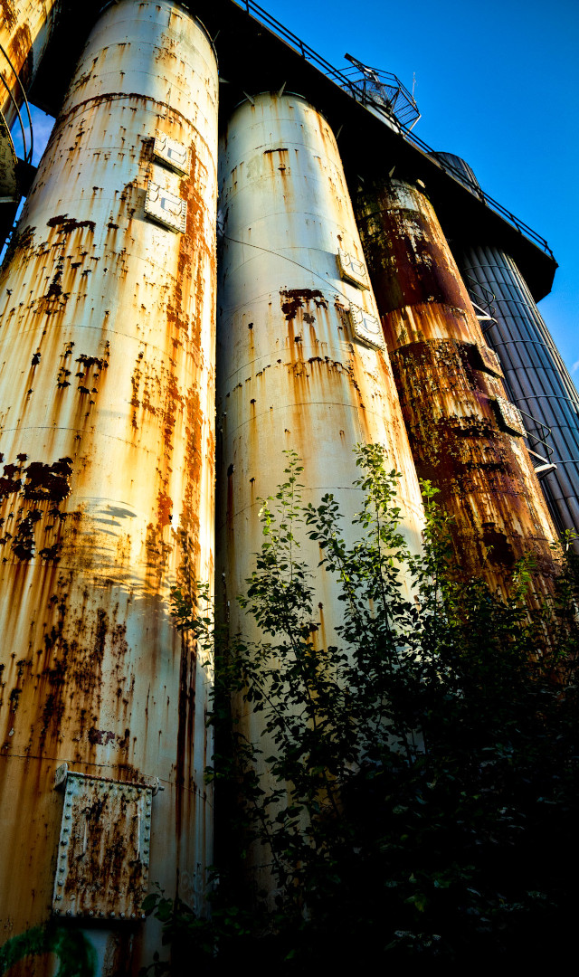 12-silos.jpg