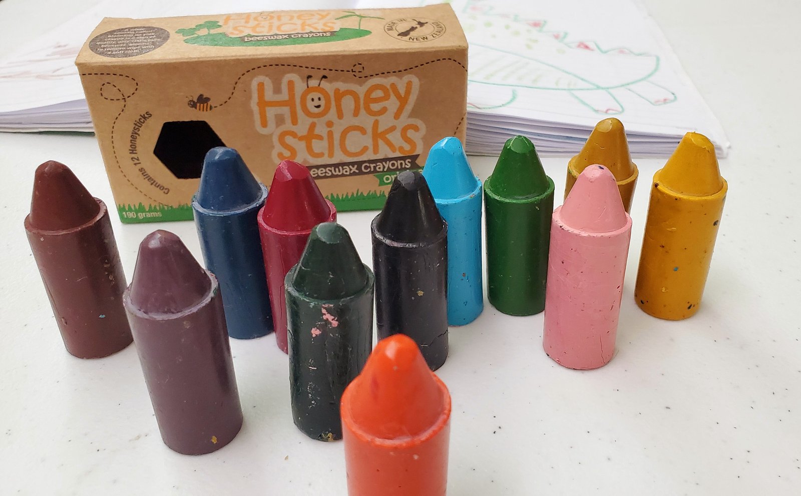 一起玩塗鴉：紐西蘭 Honey Sticks 蠟筆/ 12色