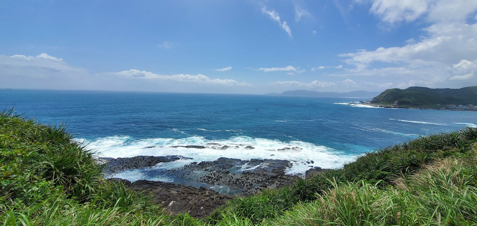 新北瑞芳 鼻頭角步道：超美的沿海步道/ 雙寶一起去旅遊