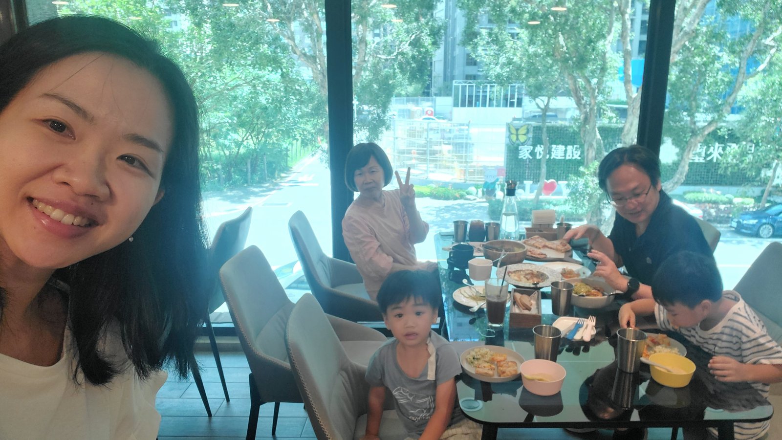 林口 瑞莎塔廚房：親子餐廳/ 義式料理精緻料多/ 遊戲室好玩