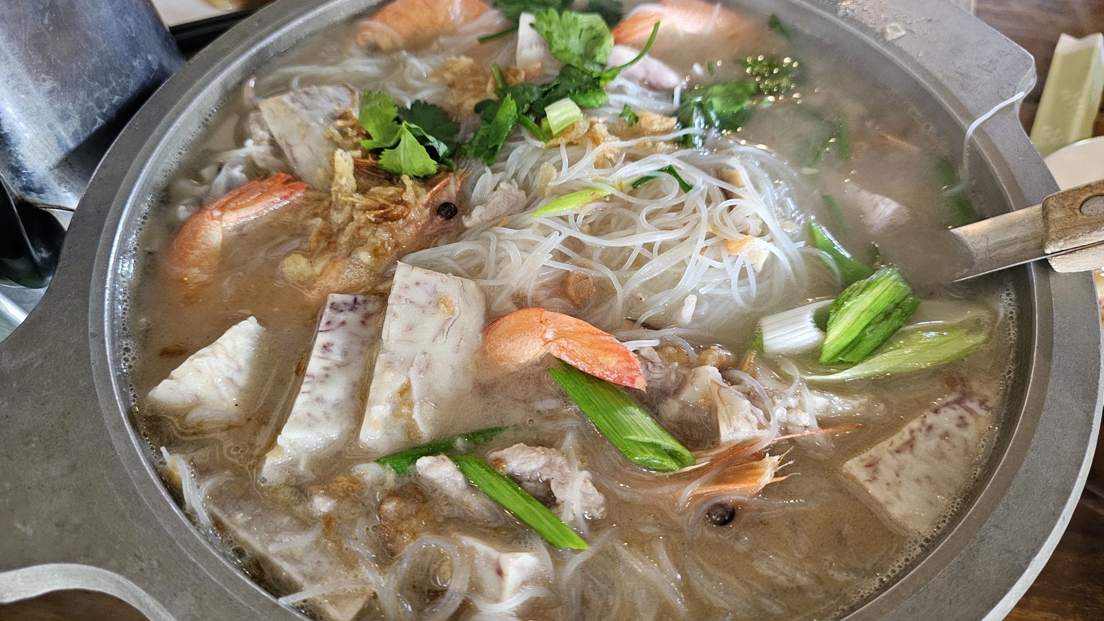新北五股 旗竿湖農場：綠竹筍/ 獨角仙/ 季節限定的生態與美
