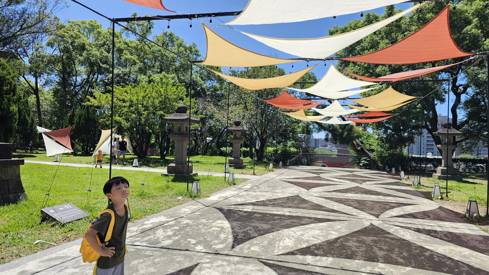 桃園神社文化園區：一秒到日本的漂亮園區/ 鹿點咖啡特色景觀